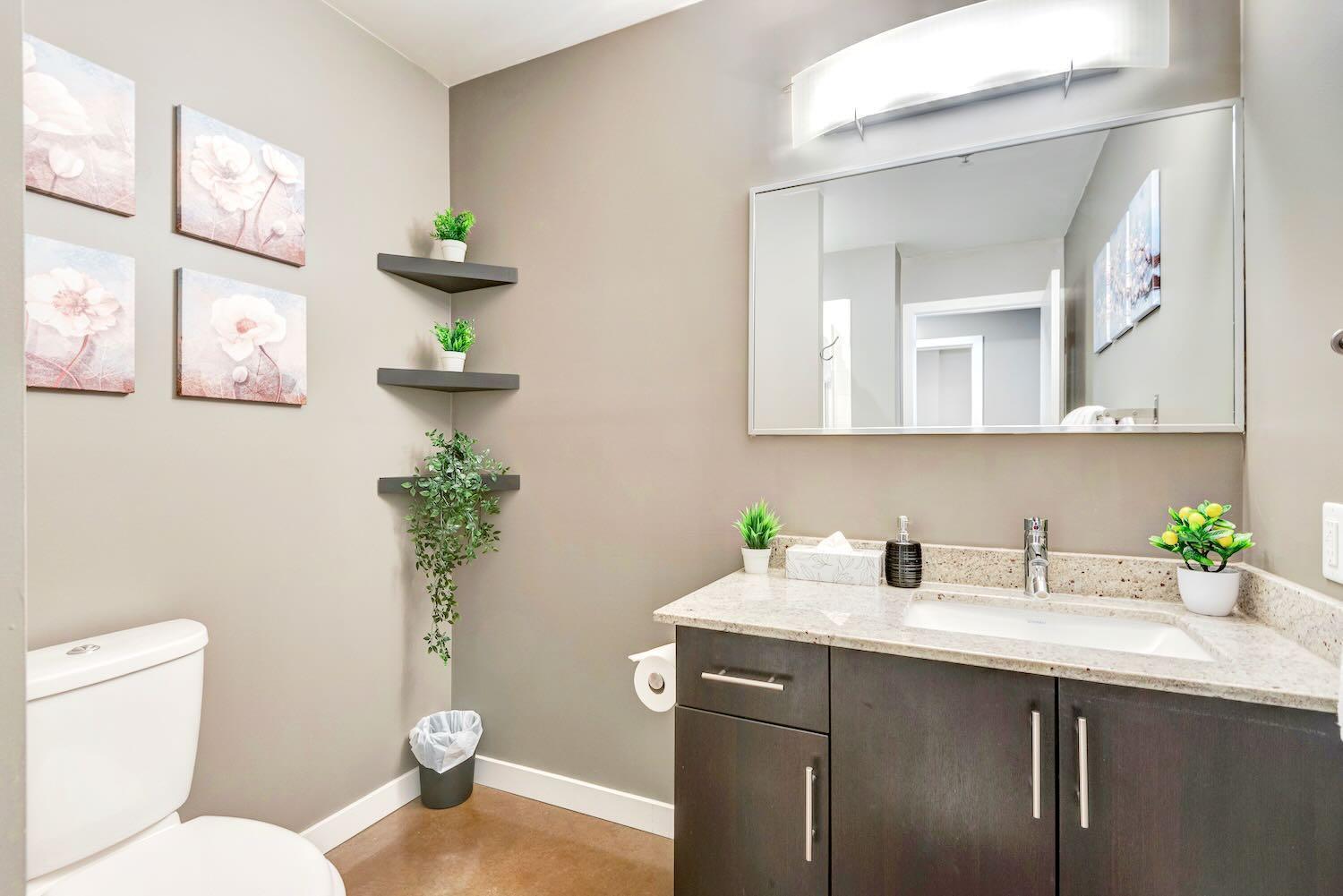 Modern 2Br Condo - King Bed - Downtown City Views Calgary Luaran gambar