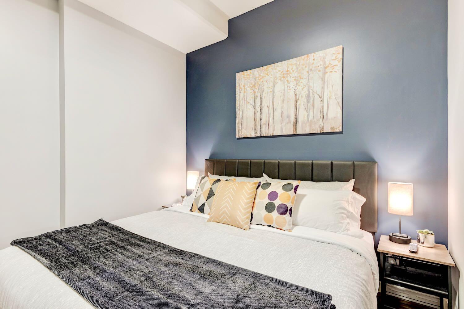 Modern 2Br Condo - King Bed - Downtown City Views Calgary Luaran gambar